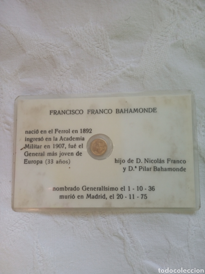 Militaria: Carnet político militar Francisco Franco.falange.requete.nacional.ejercito.fuerza nueva.cedade.legio - Foto 2 - 204742016