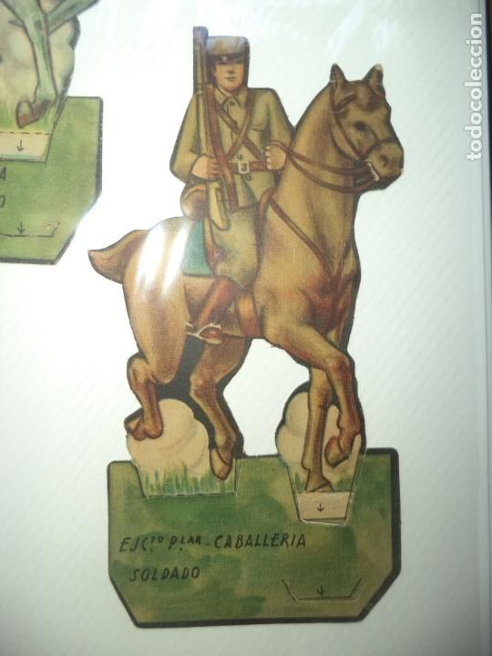 Military Antiques: EJERCITO POPULAR CABALLERIA SOLDADO EPOCA GUERRA CIVIL SALIAN EN SOBRES SORPRESA