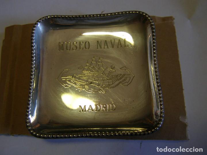 Militaria: Platillo de alpaca conmemorativo, Museo Naval, Madrid. Espa&ntilde;a. Joyer&iacute;a Jar, Ferrol.