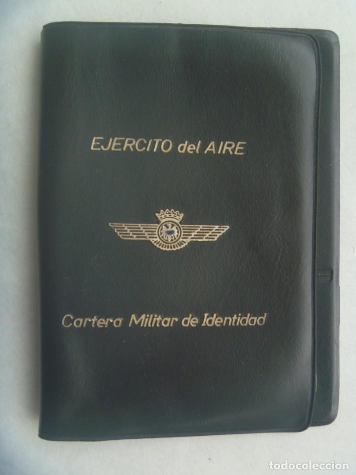Militaria: AVIACION : CARTERA MILITAR DE IDENTIDAD DEL EJERCITO DEL AIRE. EPOCA DE FRANCO