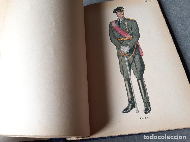 Militaria: REGLAMENTO DE UNIFORMIDAD DEL EJ&Eacute;RCITO DEL AIRE. 1946 - Foto 8
