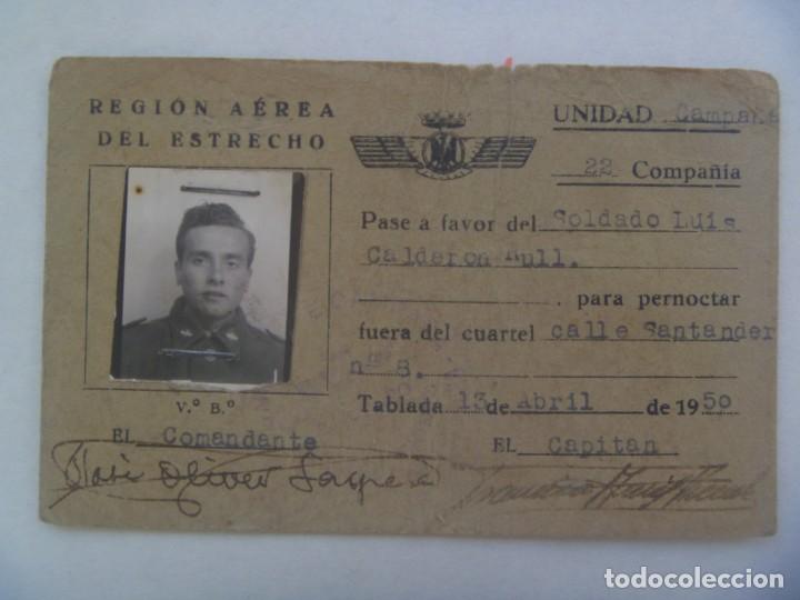 Military Antiques: AVIACION - REGION AEREA DEL ESTRECHO : CARNET SOLDADO . TABLADA , SEVILLA, 1950