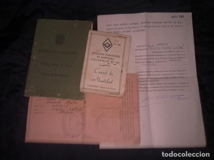 Militaria: CARTILLA Y DOCUMENTOS DE MILITAR DE 1952 - Foto 1