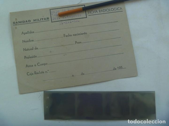Militaria: SANIDAD MILITAR : FICHA RADIOLOGICA Y RADIOGRAFIAS DE TORAX DEL HIJO DE UN GUARDIA CIVIL. 1960