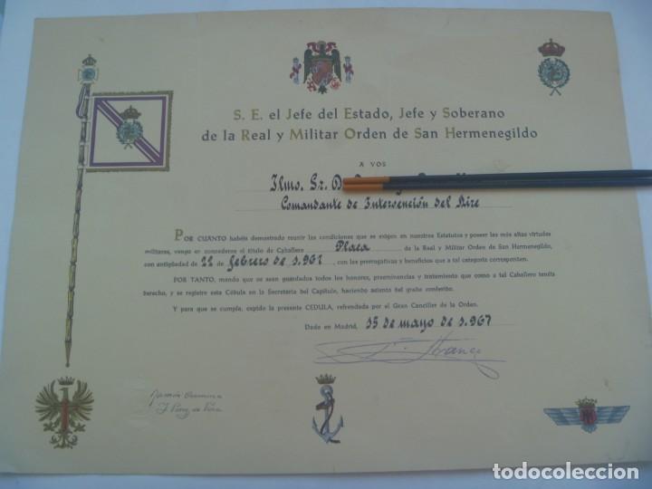 Military Antiques: ORDEN SAN HERMENEGILDO : CONCESION PLACA A COMANDANTE INTERVENCION DEL AIRE, 1967. FIRMA FRANCO