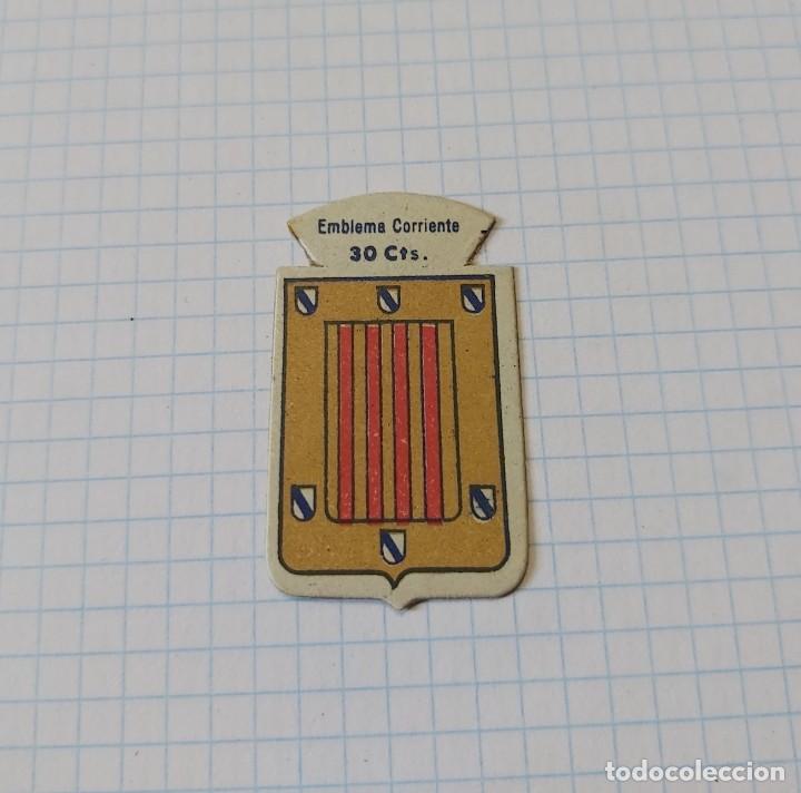 Militaria: Cartoncito de auxilio social, Emblema corriente 30 cts, Ejerica, serie B, n&ordm; 233