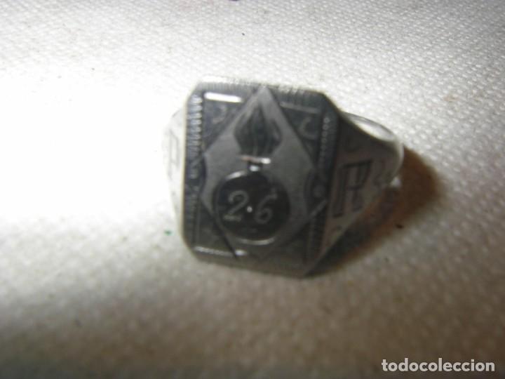 Military Antiques: Viejo anillo de acero Artiller&iacute;a 26, iniciales P y R.