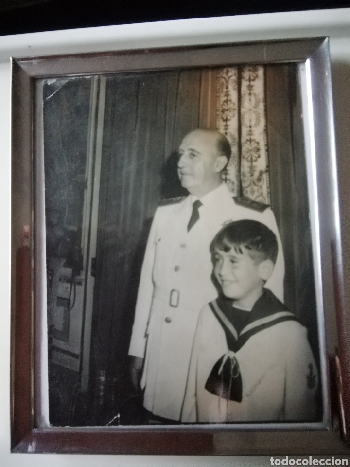Militaria: MARCO CON FOTO ORIGINAL COMUNION NIETO MAYOR DE FRANCO