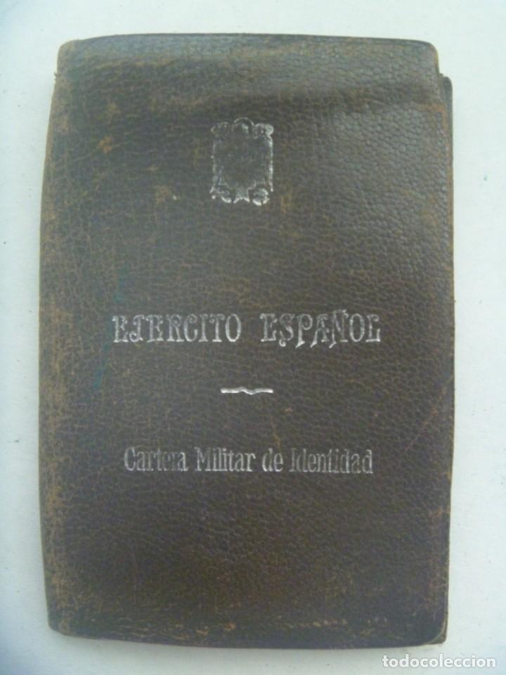 Militaria: EJERCITO ESPA&Ntilde;OL : CARTERA MILITAR DE IDENTIDAD . EPOCA DE FRANCO CON AGUILA DE SAN JUAN
