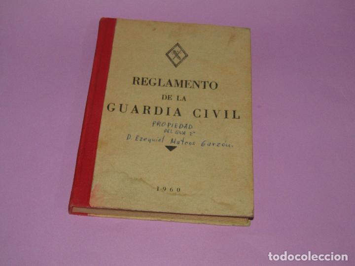 Militaria: Antiguo REGLAMENTO DE LA GUARDIA CIVIL del A&ntilde;o 1960