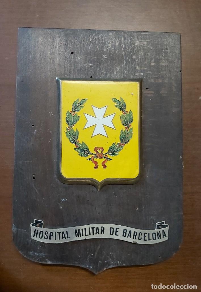Militaria: Metopa Hospital militar de Barcelona