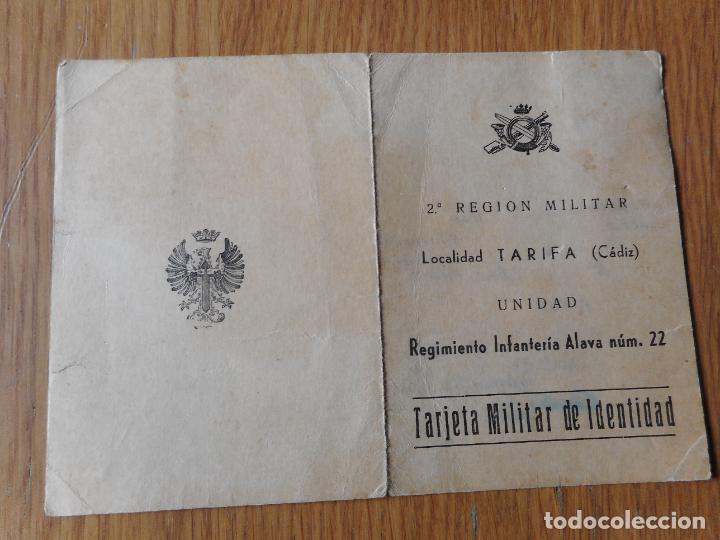 Military Antiques: ANTIGUA TARJETA MILITAR DE IDENTIDAD REGIMIENTO INFANTERIA ALAVA N&ordm; 22 TARIFA CADIZ 1964