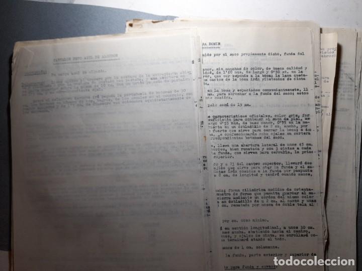 Militaria: Carpeta con descripciones t&eacute;cnicas del reglamento de 1943 para concurso