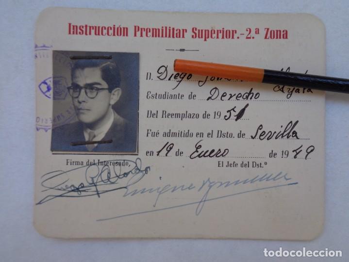 Militaria: MILICIAS UNIVERSTARIAS - INSTRUCCION PREMILITAR SUPERIOR, I.P.S.: CARNET ALUMNO DERECHO. SEVILLA, 49