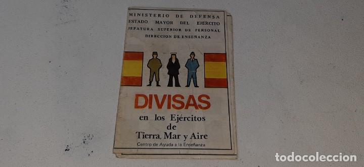 Militaria: ANTIGUO FOLLETO TRIPTICO DIVISAS EN LOS EJERCITOS DE TIERRA , MAR Y AIRE A&Ntilde;O MINISTERIO DEFENSA 1977