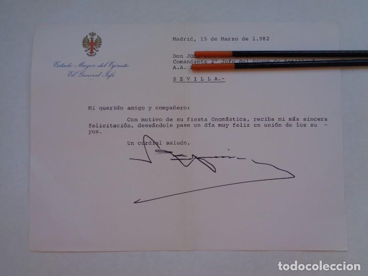 Militaria: ESTADO MAYOR EJERCITO, GENERAL JEFE: CARTA A COMANDANTE ARTILLERIA POR ONOMASTICA. 1982