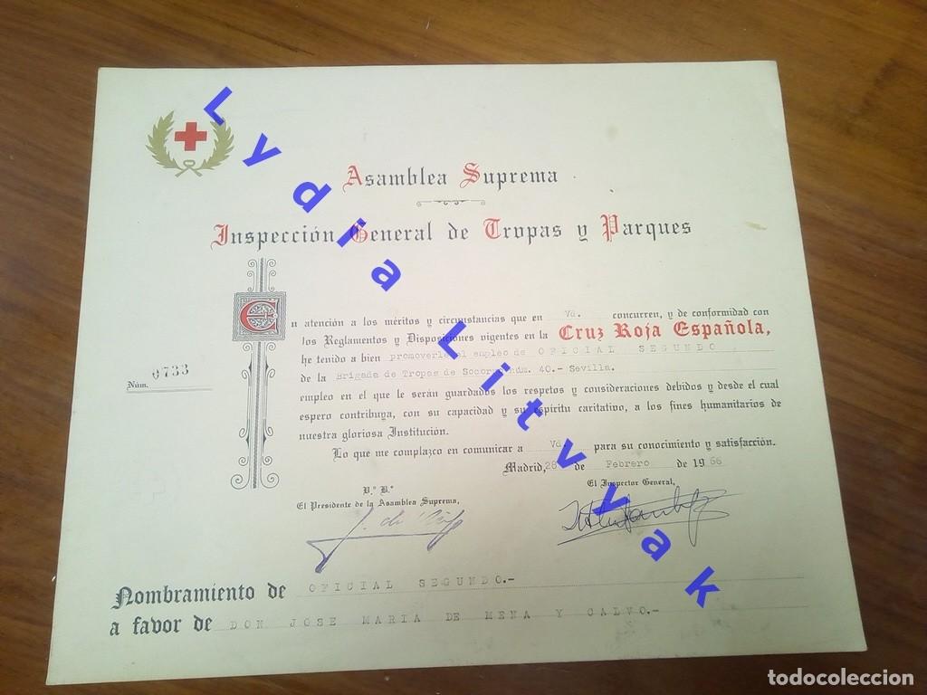 Militaria: OFICIAL PRIMERO CRUZ ROJA ESPA&Ntilde;OLA A JOSE MARIA DE MENA HISTORIADOR SEVILLANO 1966 C11