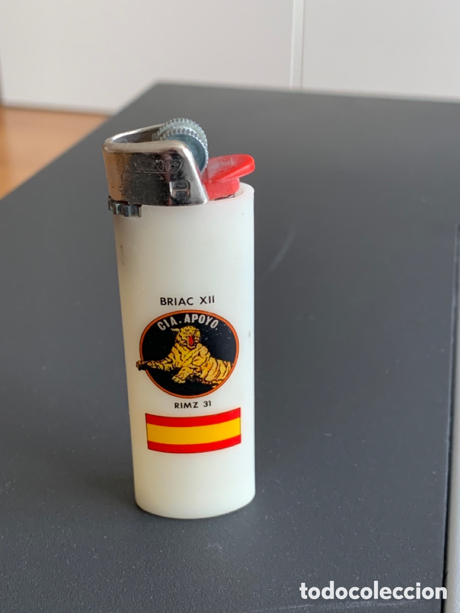 Militaria: Antiguo Encendedor BIC. BRIAC XII Compa&ntilde;&iacute;a de Apoyo - Foto 1