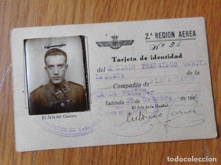 Militaria: ANTIGUA TARJETA IDENTIDAD 2&ordf; REGION AEREA AERODROMO TABLADA SEVILLA 1944. MILITAR AVIACION