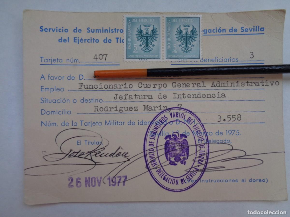 Military Antiques: SERVICIO SUMINISTROS VARIOS DEL EJERCITO : TARJETA DE SOCIO ECONOMATO . SEVILLA, 1975. VI&Ntilde;ETAS