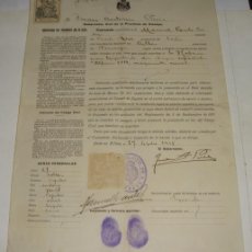 Militaria: CONCESIÓN DE PASAPORTE PARA EMBARCASE EN EL VAPOR ESPAÑOL CARLOS III. BILBAO - 1918