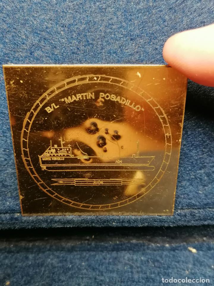 Militaria: PEQUE&Ntilde;A CHAPA BARCO MARTIN POSADILLO