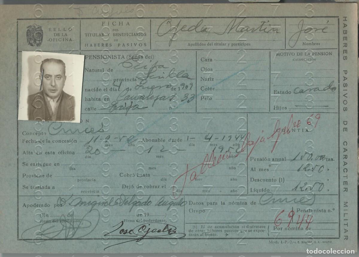 Military Antiques: ECIJA CRUCES MILITARES PENSIONADAS FICHA PENSION 22X15 L56