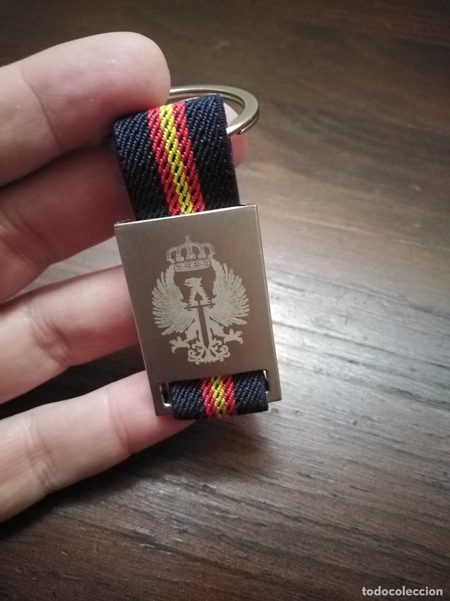 Militaria: Llavero del Ej&eacute;rcito de Tierra. Nuevo. - Foto 2