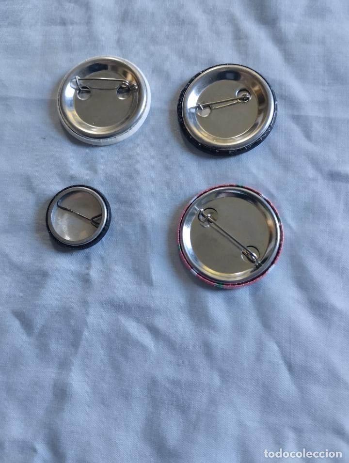 Militaria: CHAPAS POLITICAS - Foto 2