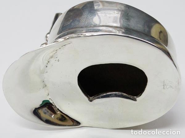 Militaria: ABRIDOR DE BOTELLA CON FORMA DE ROS - Foto 3