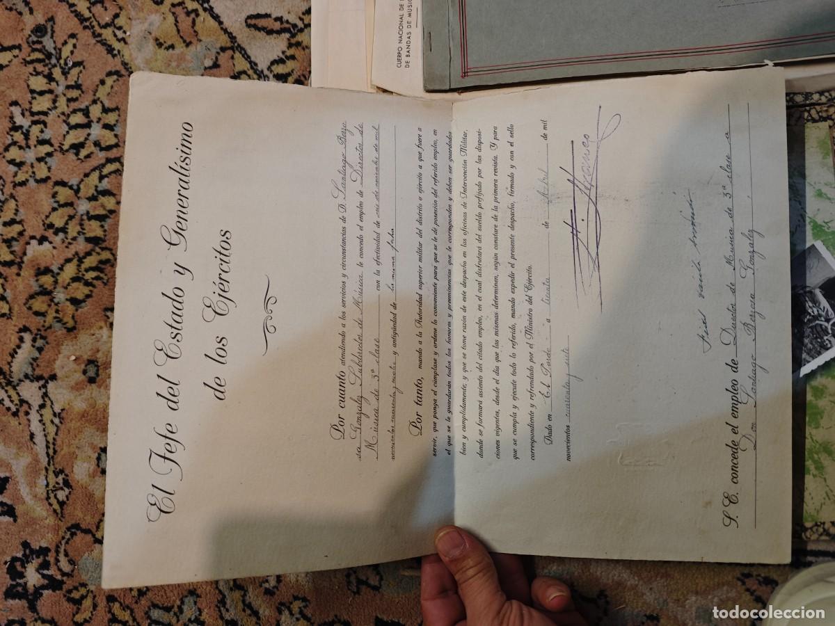 Militaria: Lote C&aacute;ceres documentos y programas Falange - Foto 18