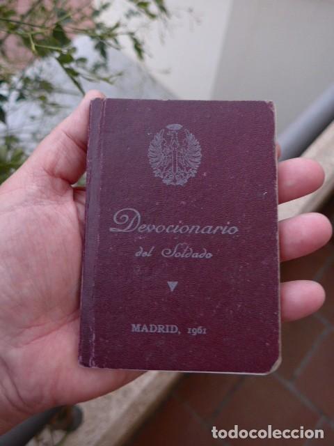 Militaria: DEVOCIONARIO DEL SOLDADO 1961 - Foto 2