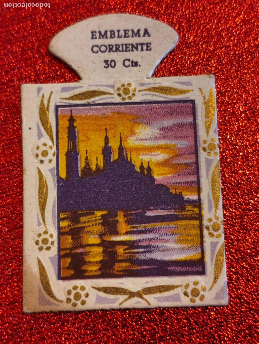 Militaria: Auxilio Social. Emblema Corriente. Zaragoza. 30 Cts. Serie M. N&ordm; 2.