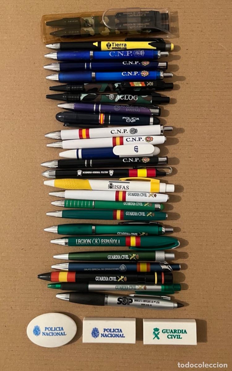 Militaria: 26 bol&iacute;grafos y 3 gomas de borrar POLIC&Iacute;A GUARDIA CIVIL LEGI&Oacute;N MILITAR
