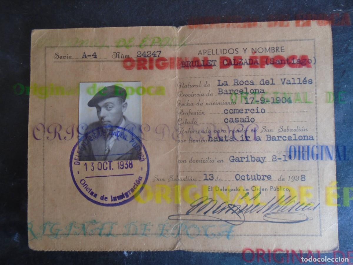 Militaria: (MI-260519)DELEGACION DE ORDEN PUBLICO - CARNET OFICINA DE INMIGRACION - GUERRA CIVIL
