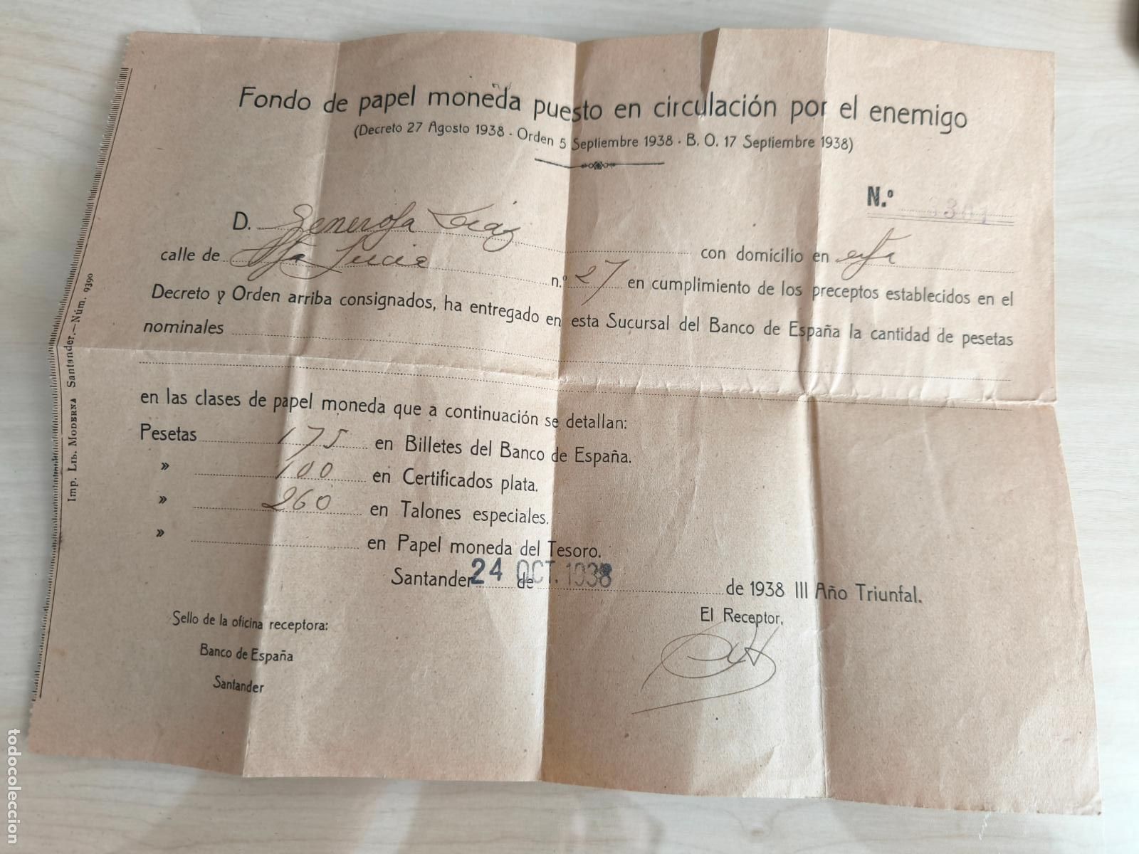 Militaria: Fondo de papel moneda puesto en circulaci&oacute;n por el enemigo. Santander 24 Oct 1938
