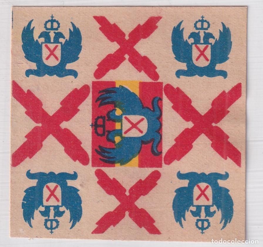 Militaria: Etiqueta patri&oacute;tica Guerra Civil Requete. Carlismo. Carlista . 7x 6,50 cm