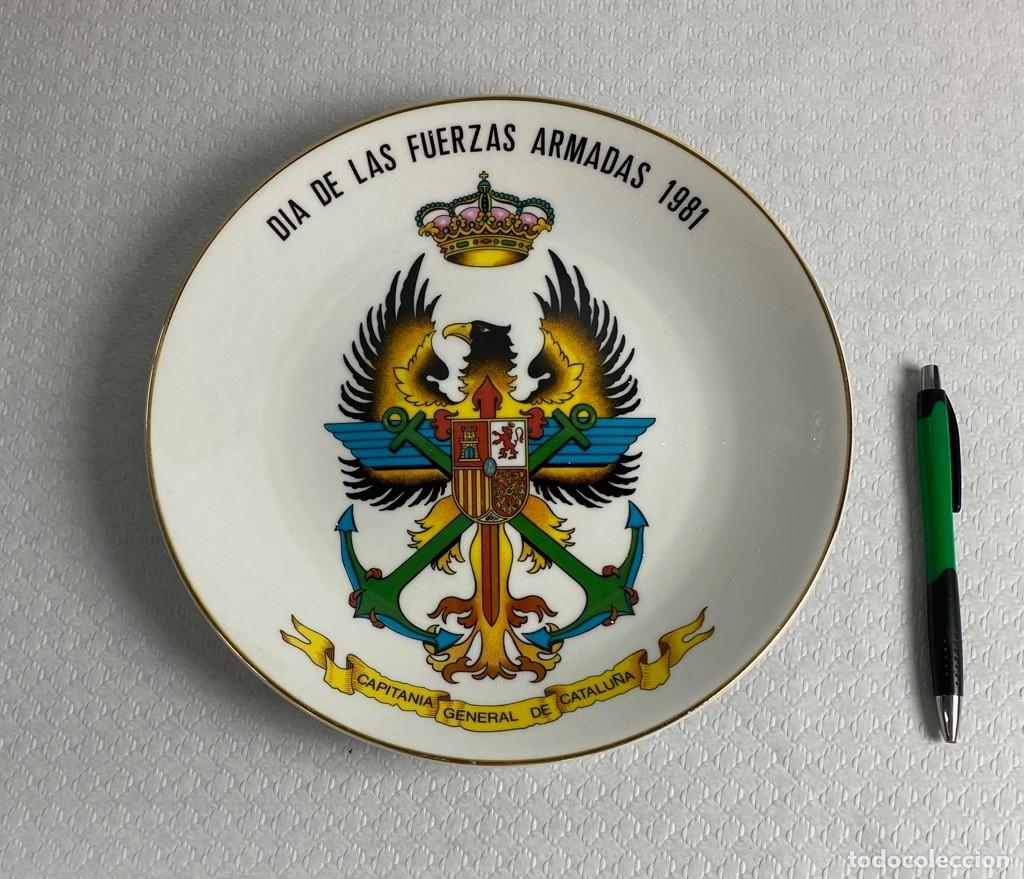 Militaria: DIA DE LAS FUERZAS ARMADAS 1981 CAPITANIA GENERAL DE CATALU&Ntilde;A