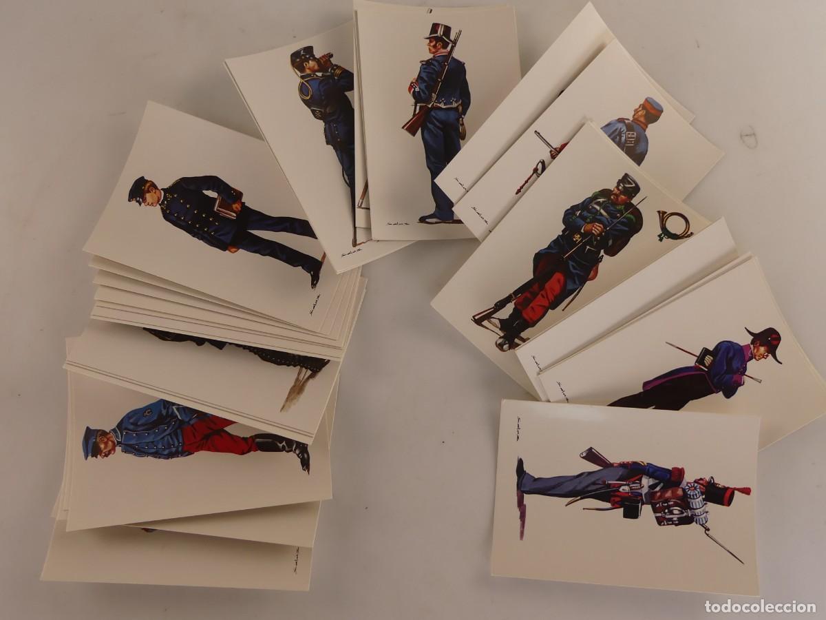 Militaria: LOTE DE 40 TARJETAS UNIFORMES MILITARES