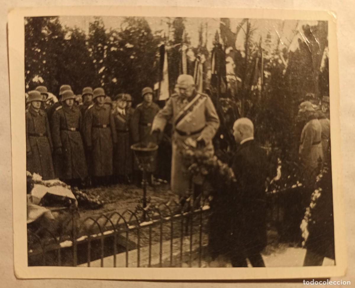 Militaria: Foto cromo Hindenburg tumba General Von Pleffen (III Reich Hitler- Nazi- Alemania) WWII