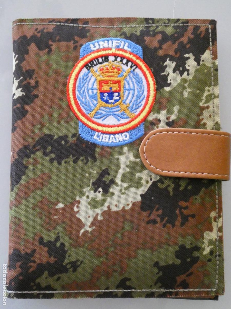 Militaria: CARTERA DOCUMENTOS MILITAR. MISIONES EJ&Eacute;RCITO ESPA&Ntilde;A EN L&Iacute;BANO UNIFIL. 18X14CM. 110GR