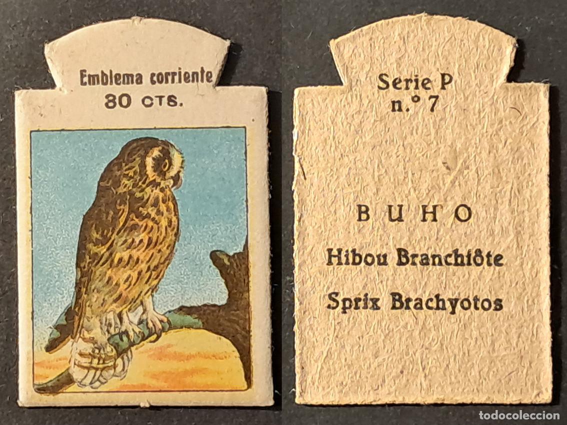 Militaria: Auxilio Social. Emblema corriente 30 cts. Buho. Serie P n&uacute;mero 7