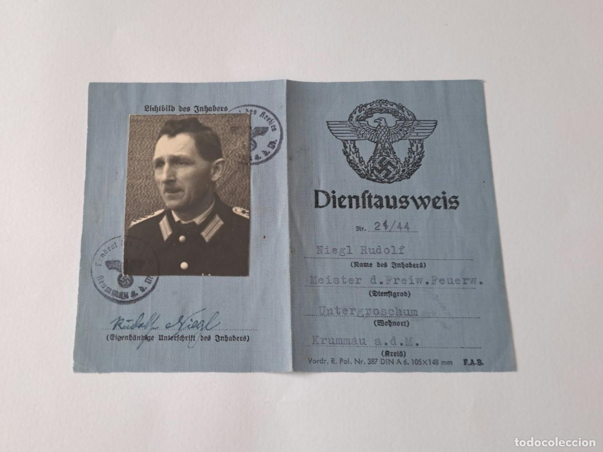 Militaria: CARN&Eacute; DE SERVICIO DE BOMBEROS Rudolf Niegl &mdash; Auxiliar de Polic&iacute;a, 1944