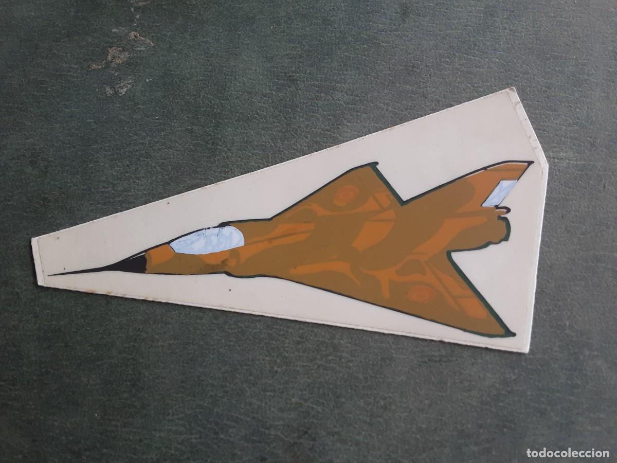 Militaria: Pegatina &rdquo;inversa&rdquo; C.11/Mirage III Ala 11 (Manises)Ej&eacute;rcito del Aire a&ntilde;os 70