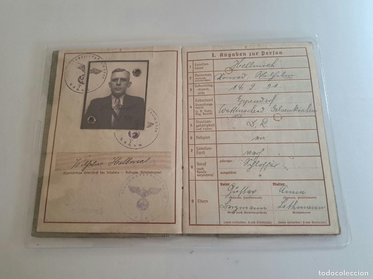 Militaria: Wehrpa&szlig; KONRAD WILHELM HELLMICH Lippendorf &middot; residente en Gelsenkirchen