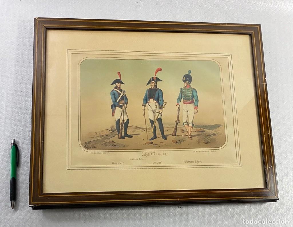 Militaria: Litograf&iacute;a antigua SIGLO XIX A&Ntilde;O 1802 INFANTER&Iacute;A DE L&Iacute;NEA en marco acristalado