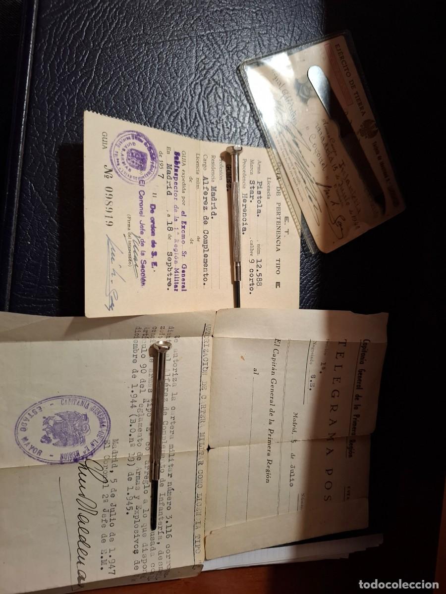 Militaria: Tarjeta ejercito de tierra. Alferez. Licencia arma Star corto.