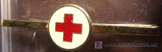 Military Antiques: Pasacorbatas Cruz Roja