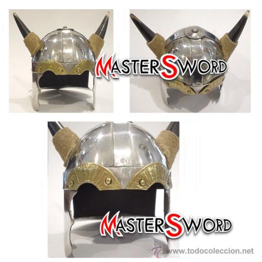 Militaria: MINI CASCO BARBARO VIKINGO + SOPORTE. 12 X 12 CMS ** CUERNO DE TORO AUTENTICO