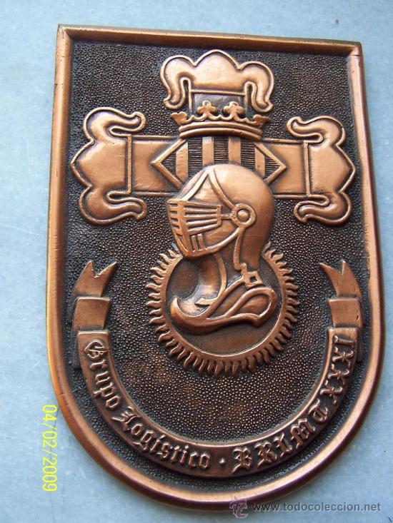 Militaria: METOPA, EN METAL- MIDE 15 X 10 CM.- GRUPO LOG&Iacute;STICO.